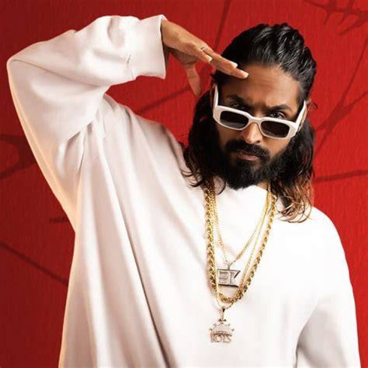 
Emiway Bantai Height, Weight, Net Worth, Age, Birthday, Wikipedia, Who, Nationality, Biography 