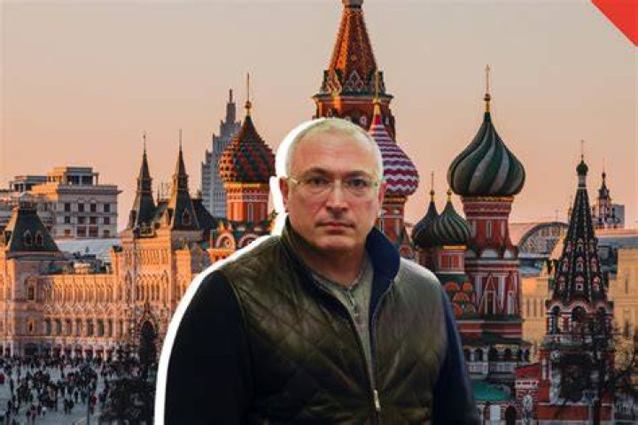 
What Is Mikhail Khodorkovsky Net Worth In 2022? Russian Billionaire’s Whereabouts Under Question After His Disappearance 